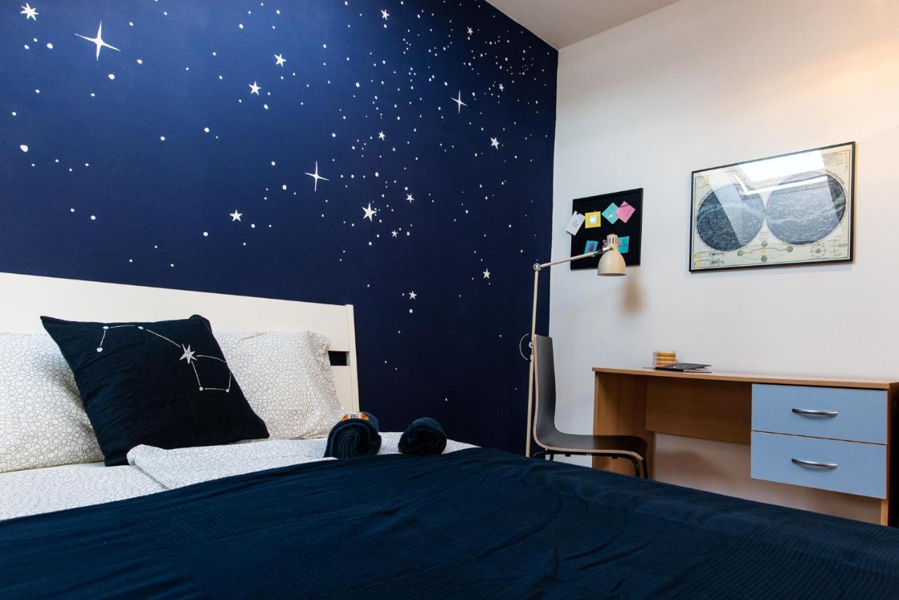 Night Sky Studio - Brno Extérieur photo